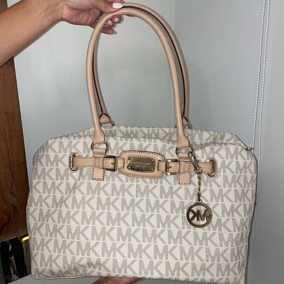 Michael Kors Handbags - Michael Kors white canvas bag